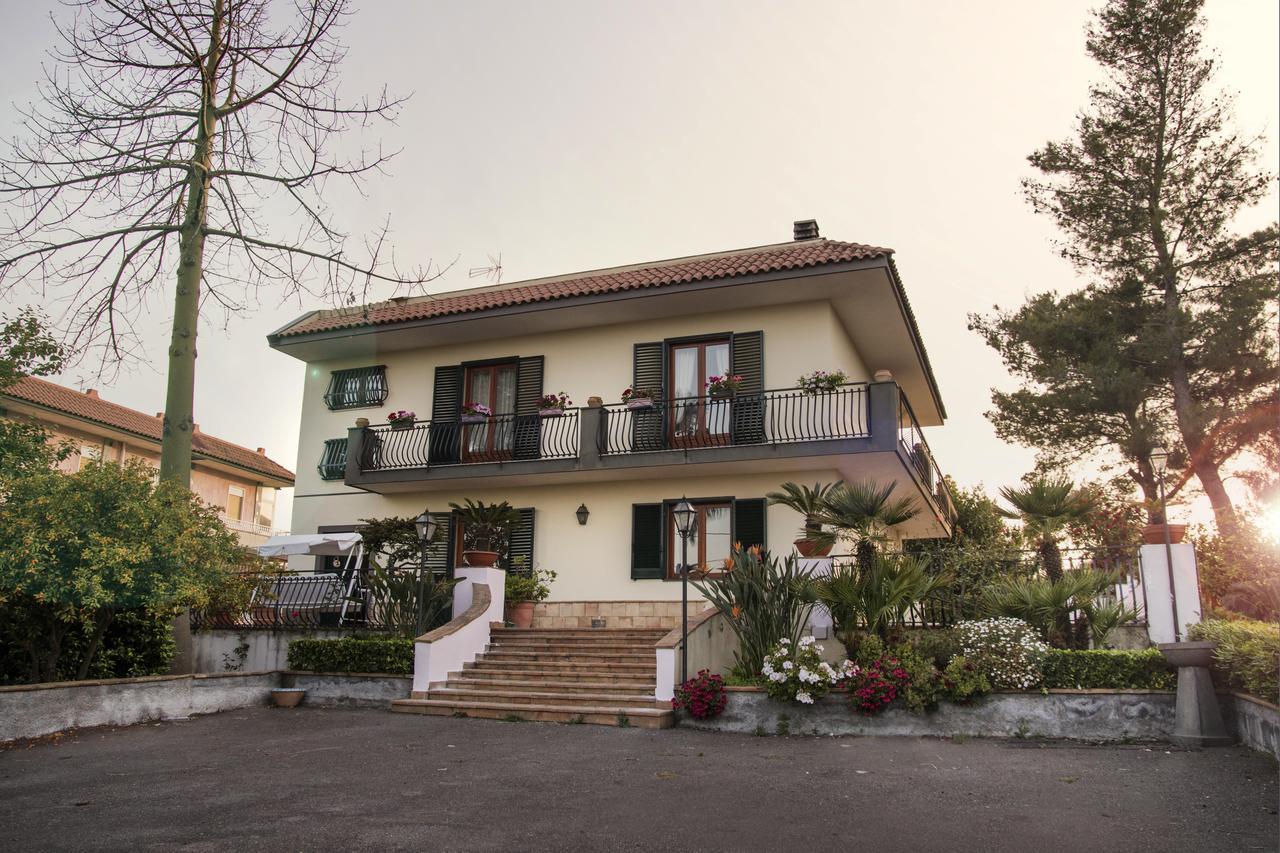 Villa Fraele Acireale Exteriör bild